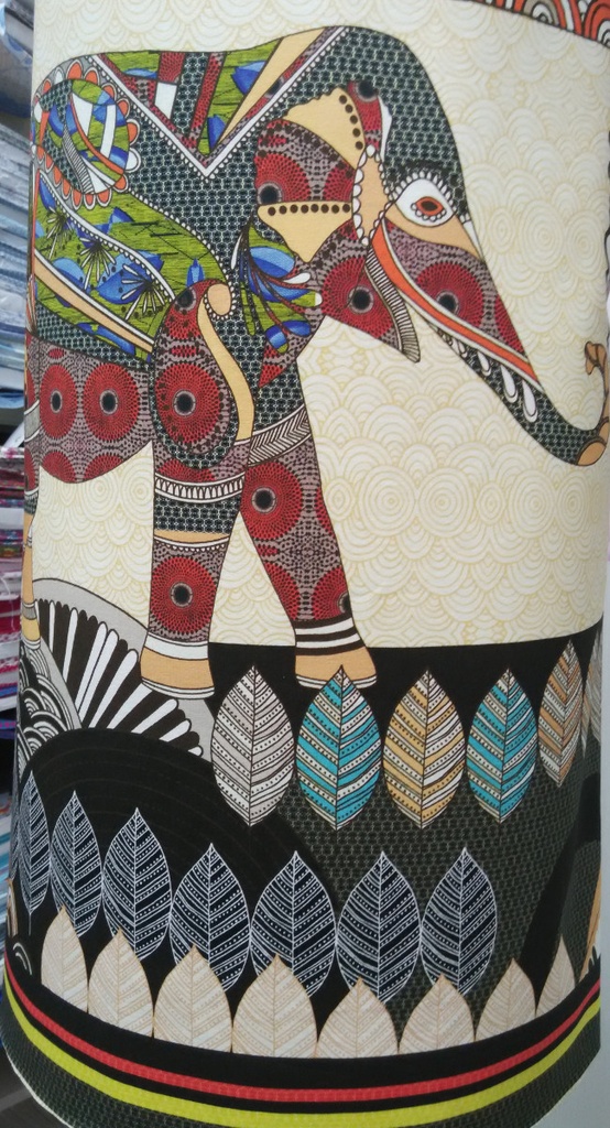 Punto lycra elefantes paisaje